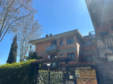Foto Appartamento in Via Filippo Barigioni, Roma Mezzocammino di 43 m²