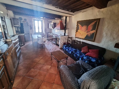 Foto Appartamento a Città di Castello di 100 m² con 5 locali in vendita