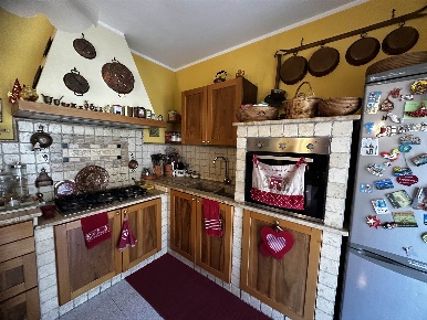 Foto Appartamento in via delle Magnolie  11, Vasto di 100 m² con 5 locali