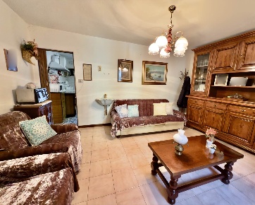 Foto Appartamento a Pistoia Baggio di 125 m² con 6 locali in vendita