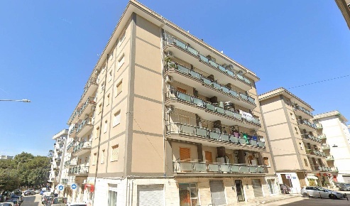 Foto Appartamento in VIA ROSMINI, Martina Franca di 110 m² con 4 locali