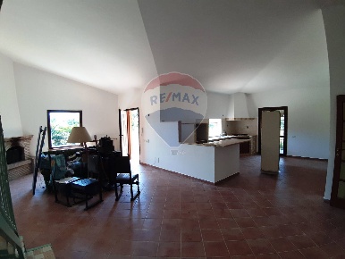 Foto Villa bifamiliare in Via Venere, Cerveteri Centro di 150 m² in vendita
