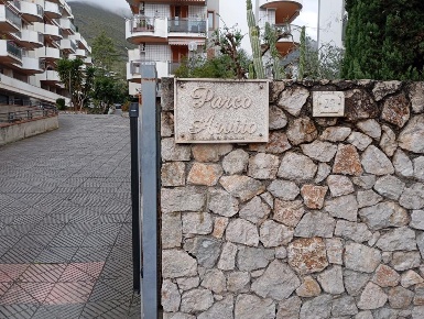 Foto Appartamento in VIA PIETRACOMPOSTA, Formia di 140 m² con 7 locali