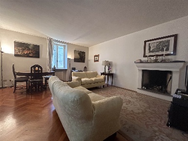 Foto Case semi ndipendenti a Piacenza Piazzale Milano - Stazione di 194 m²