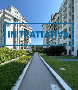 Foto Appartamento in Via Colombo, Segrate di 100 m² con 4 locali in vendita