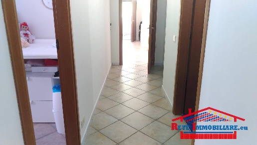 Foto Appartamento in c.da Maio, Rende Quattromiglia di 90 m² con 4 locali