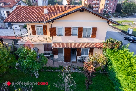 Foto Villa in fratelli bandiera, Pinerolo in vendita