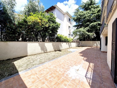 Foto Appartamento a Caivano Centro di 95 m² con 3 locali in vendita