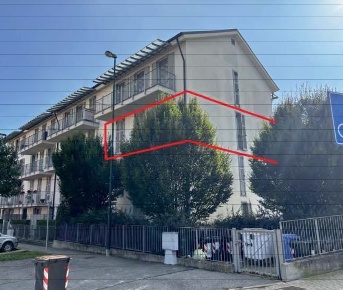 Foto Appartamento in Viale della Repubblica 4, Chieri Semicentro di 87 m²