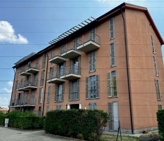 Foto Appartamento in Viale Sandro Pertini 53, Chieri Semicentro di 85 m²