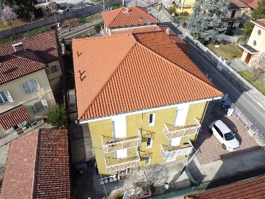 Foto Appartamento in VIa II Giugno 8, Chieri Semicentro di 90 m² in vendita
