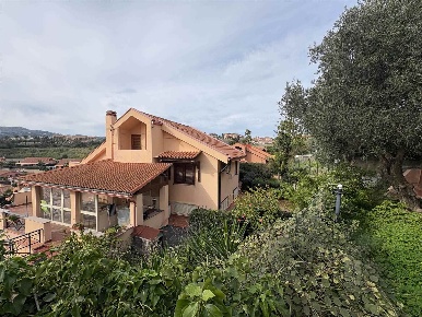 Foto Villa unifamiliare in via petraro, Messina Ganzirri di 237 m²