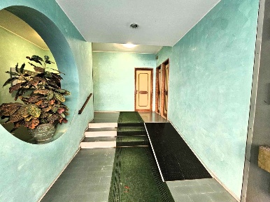 Foto Appartamento in Via Chiaravagna, Genova Sestri Ponente di 108 m²