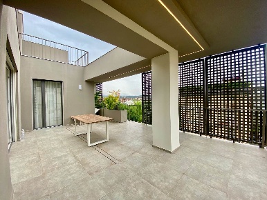 Foto Appartamento a Firenze Coverciano di 140 m² con 5 locali in affitto