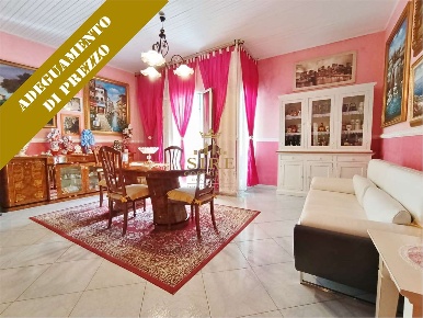 Foto Appartamento in Via Sant'Andrea, Barletta Centro Storico di 150 m²