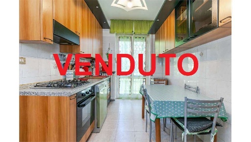 Foto Appartamento a Paderno Dugnano di 101 m² con 3 locali in vendita
