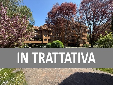 Foto Appartamento in via donizetti, Monza Parco di 121 m² con 3 locali