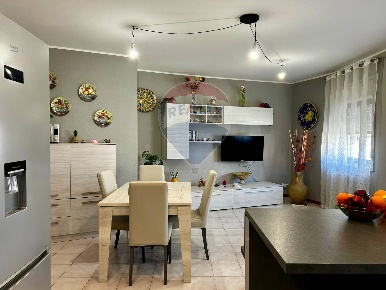 Foto Appartamento in Viale Biagio Pecorino, Catania San Giorgio di 125 m²