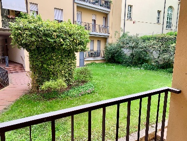 Foto Appartamento a Mantova Centro di 110 m² con 3 locali in vendita