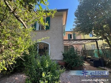 Foto Villa a Massa in vendita