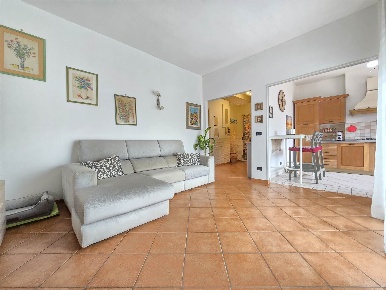 Foto Appartamento a Massa Centro di 70 m² con 6 locali in vendita