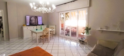 Foto Appartamento a Carrara in vendita