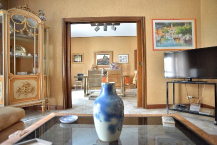 Foto Appartamento in Via melo 190, Bari Murat di 140 m² con 5 locali