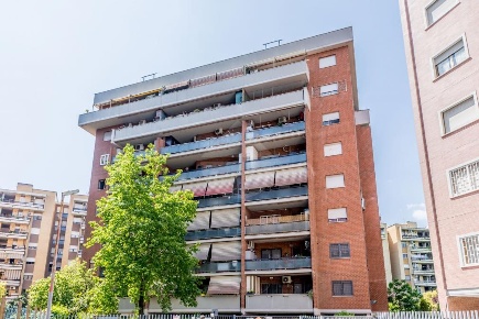 Foto Appartamento in Sirio Corbari, Roma in vendita