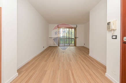 Foto Appartamento in Via Pietro Nenni, Nichelino di 110 m² con 4 locali