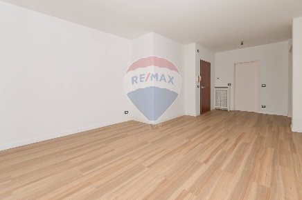 Foto Appartamento in Via Pietro Nenni, Nichelino di 110 m² con 4 locali