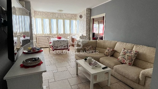 Foto Appartamento in Largo Paesi D'europa, Brindisi Bozzano di 80 m²