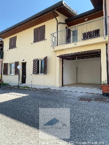 Foto Appartamento a Osimo Casenuove di 105 m² con 5 locali in vendita