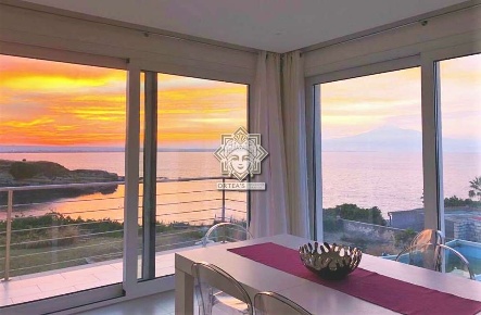 Foto Villa unifamiliare in via del mare, Augusta di 250 m² con 7 locali