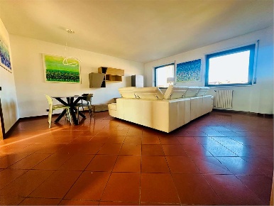 Foto Appartamento a Villafranca di Verona di 120 m² con 4 locali in vendita