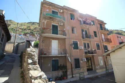 Foto Appartamento in Via Michelangelo Rizzo, Messina di 50 m² con 2 locali