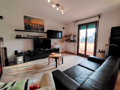 Foto Villa a schiera in VIA FRATTE SNC, Osimo di 154 m² con 8 locali