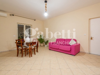 Foto Appartamento in Via Tasso 8, Mugnano di Napoli Centro di 105 m²