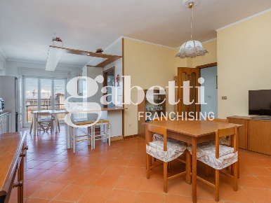 Foto Appartamento in Costantino, Mugnano di Napoli Centro di 150 m²