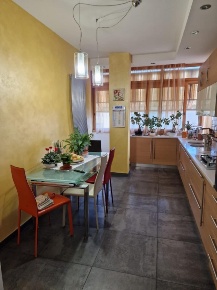 Foto Appartamento in via guadalajara, Livorno di 100 m² con 5 locali