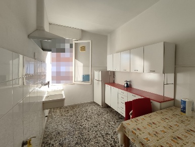 Foto Appartamento in pressi Cairoli, Livorno di 90 m² con 4 locali