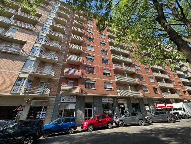 Foto Appartamento in Corso SEBASTOPOLI 247, Torino Santa Rita di 100 m²
