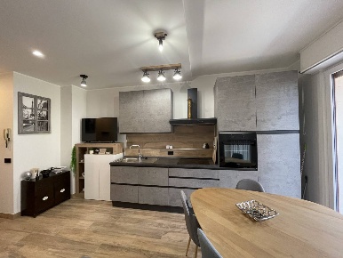Foto Appartamento a Sondrio Centro di 49 m² con 4 locali in affitto