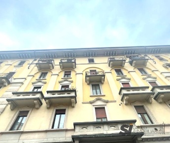 Foto Appartamento in VIALE DANTE ALIGHIERI 53, Novara di 140 m² in vendita