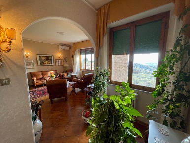Foto Appartamento a Siena di 135 m² in vendita