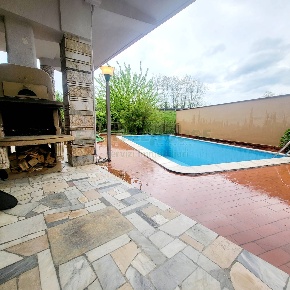 Foto Villa unifamiliare a Avellino Valle, Pennini, Sant'Eustachio di 360 m²