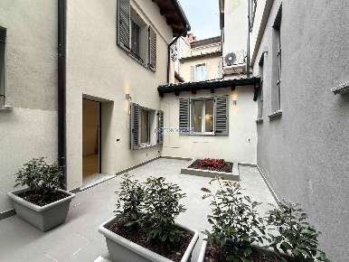 Foto Appartamento in Corso Garbiladi, Pavia Centro Storico di 72 m²