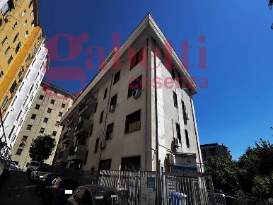 Foto Appartamento in Via Cosenza via Cavalcanti 9, Cosenza Centro di 95 m²