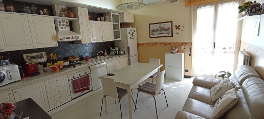Foto Appartamento a Ragusa di 156 m² con 5 locali in vendita