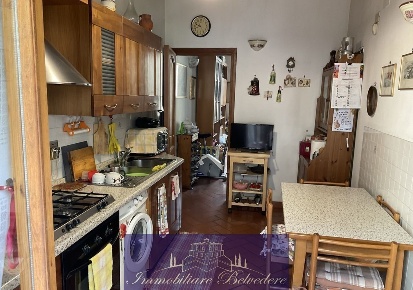 Foto Appartamento in Via Gaspare Spontini, Firenze di 115 m² con 5 locali