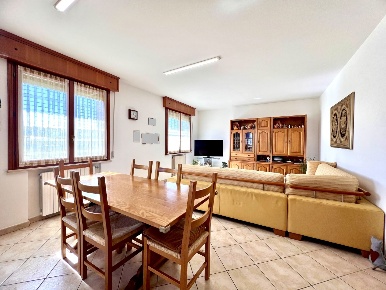 Foto Appartamento in Via Chiesa di Tipano  153, Cesena di 179 m² in vendita